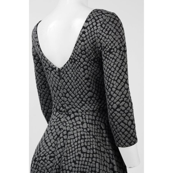 BOAT NECK LONG SLEEVE ZIPPER BACK KNIT DRESS (A0828M) - Picture 2 of 2